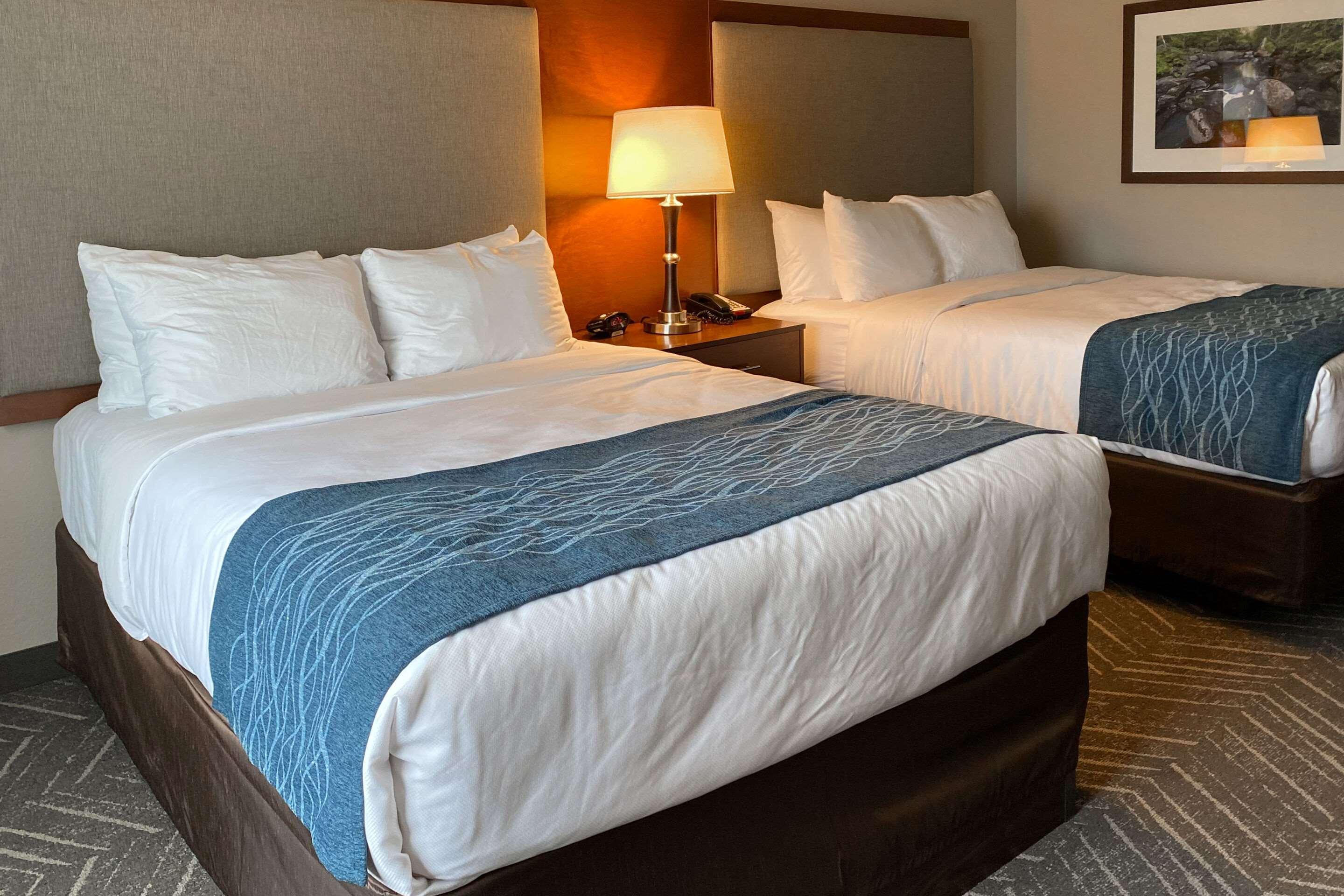 Comfort Inn & Suites Mountain Iron And Virginia Buitenkant foto