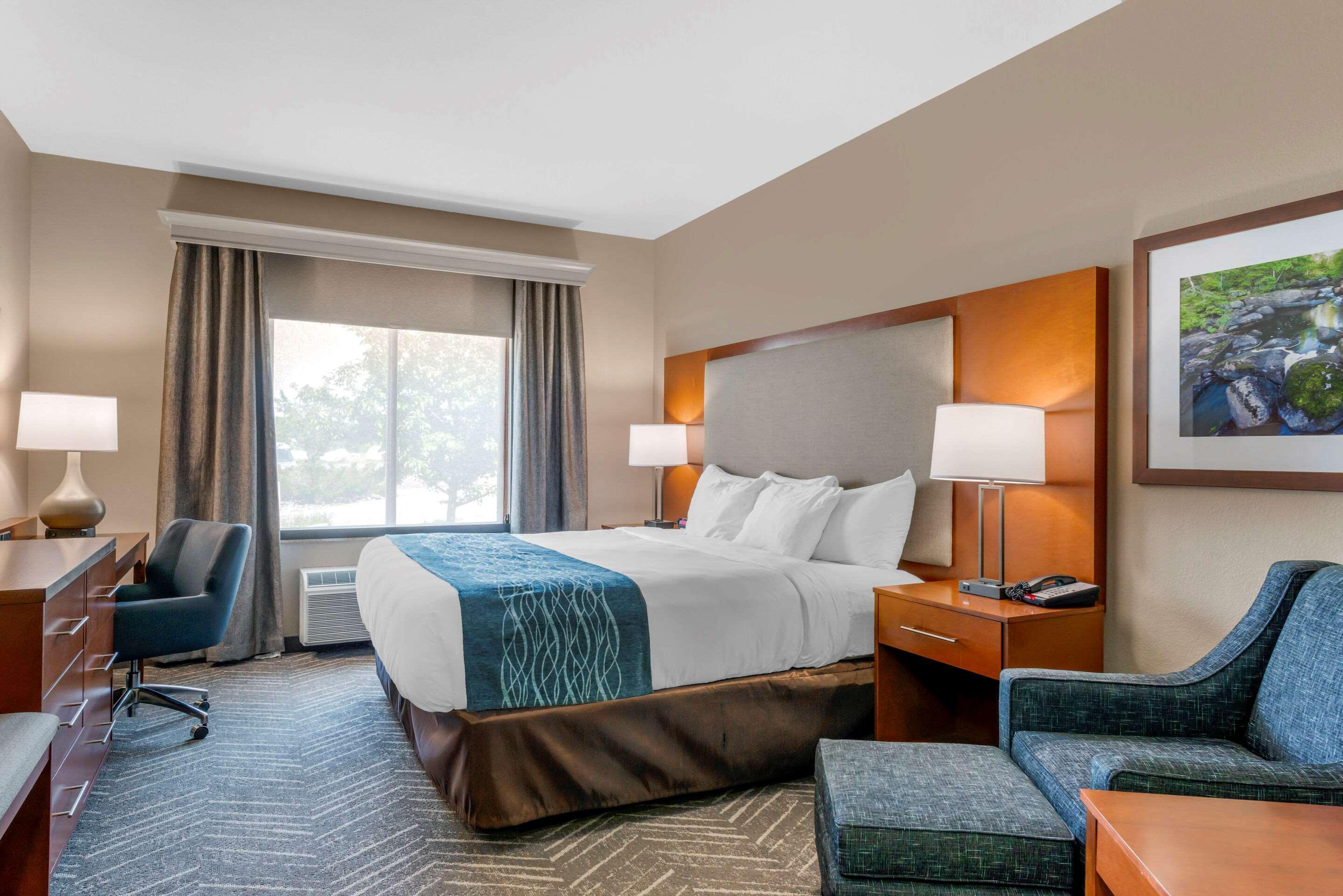 Comfort Inn & Suites Mountain Iron And Virginia Buitenkant foto
