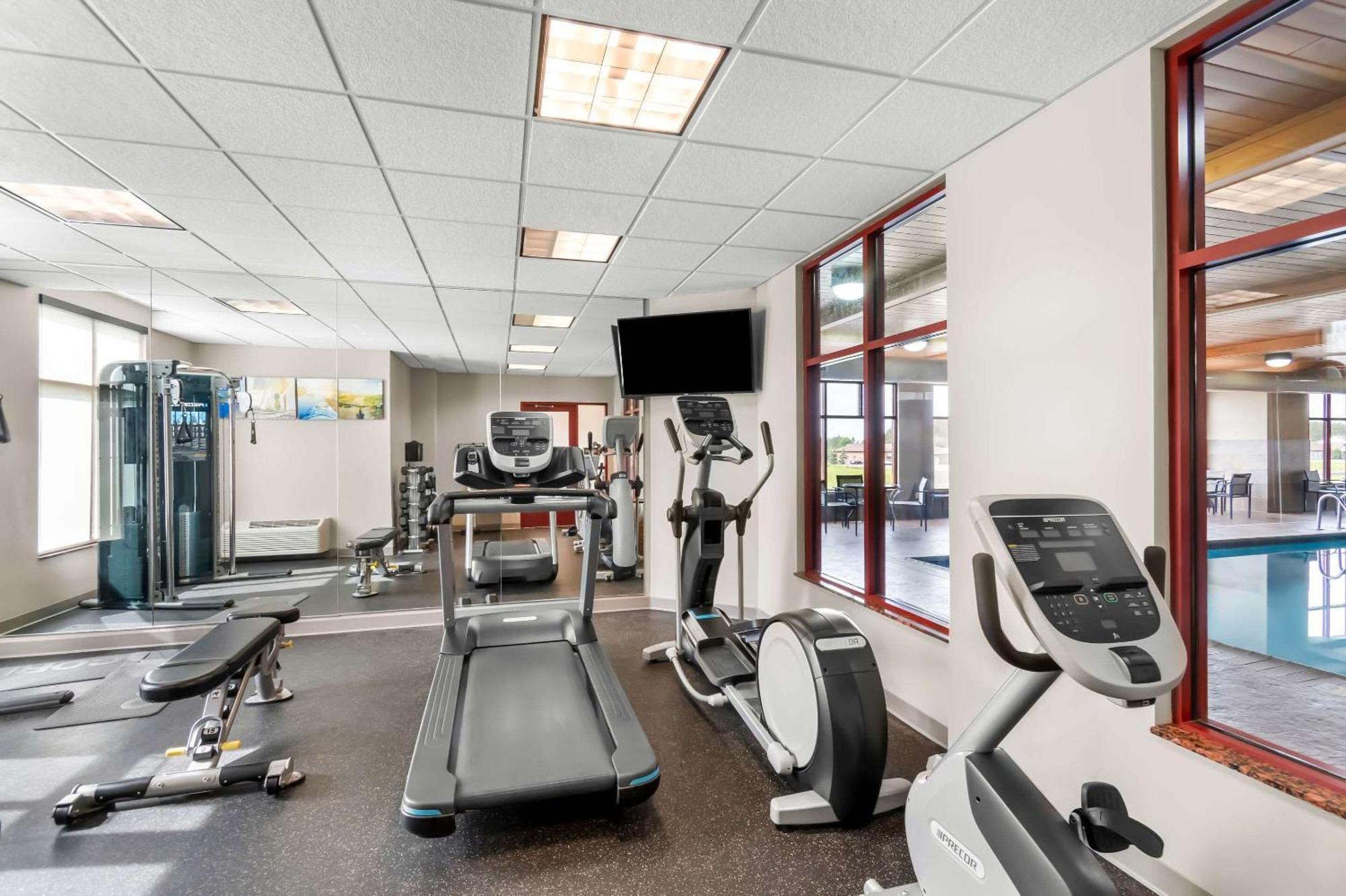 Comfort Inn & Suites Mountain Iron And Virginia Buitenkant foto