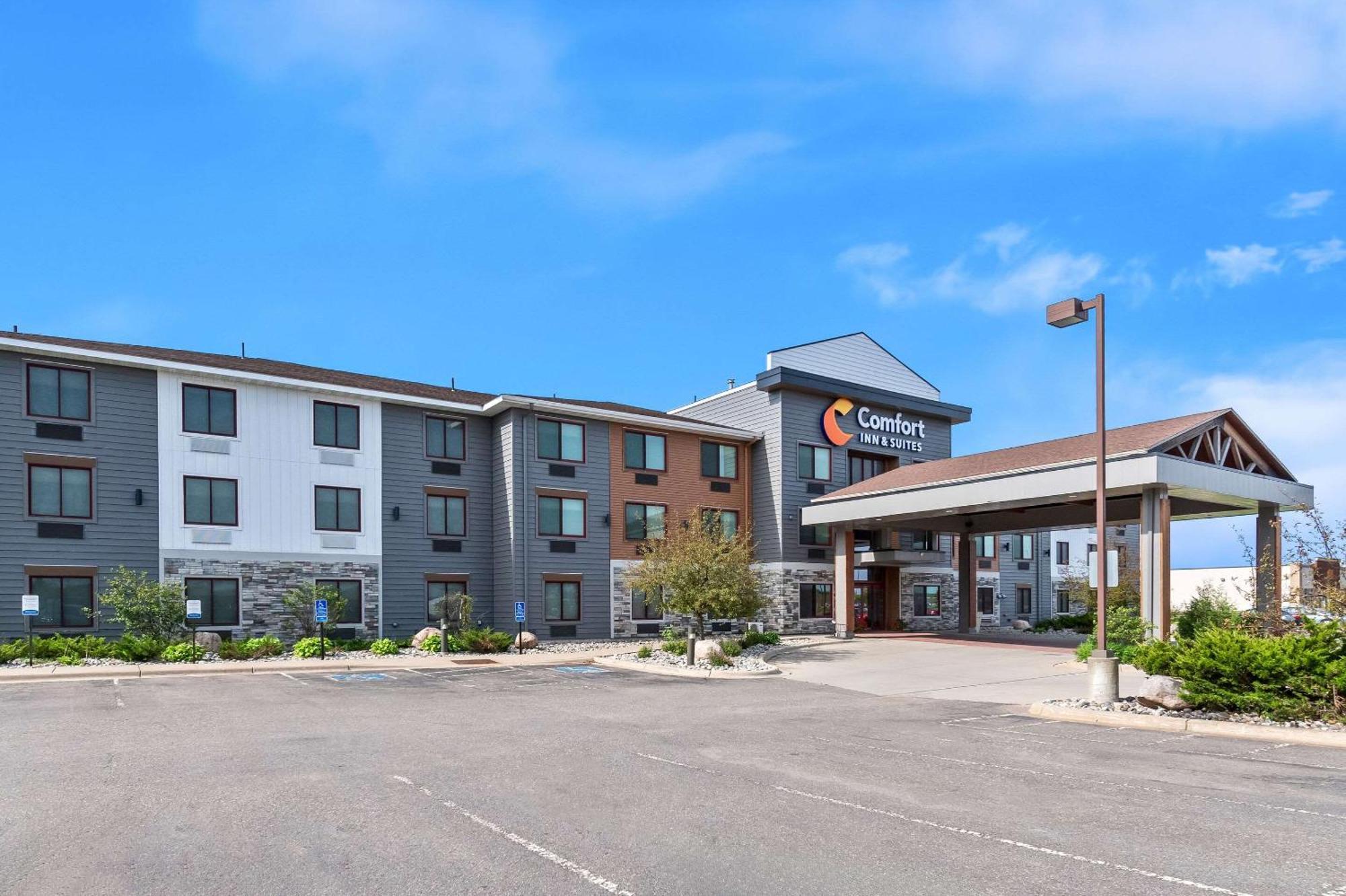 Comfort Inn & Suites Mountain Iron And Virginia Buitenkant foto