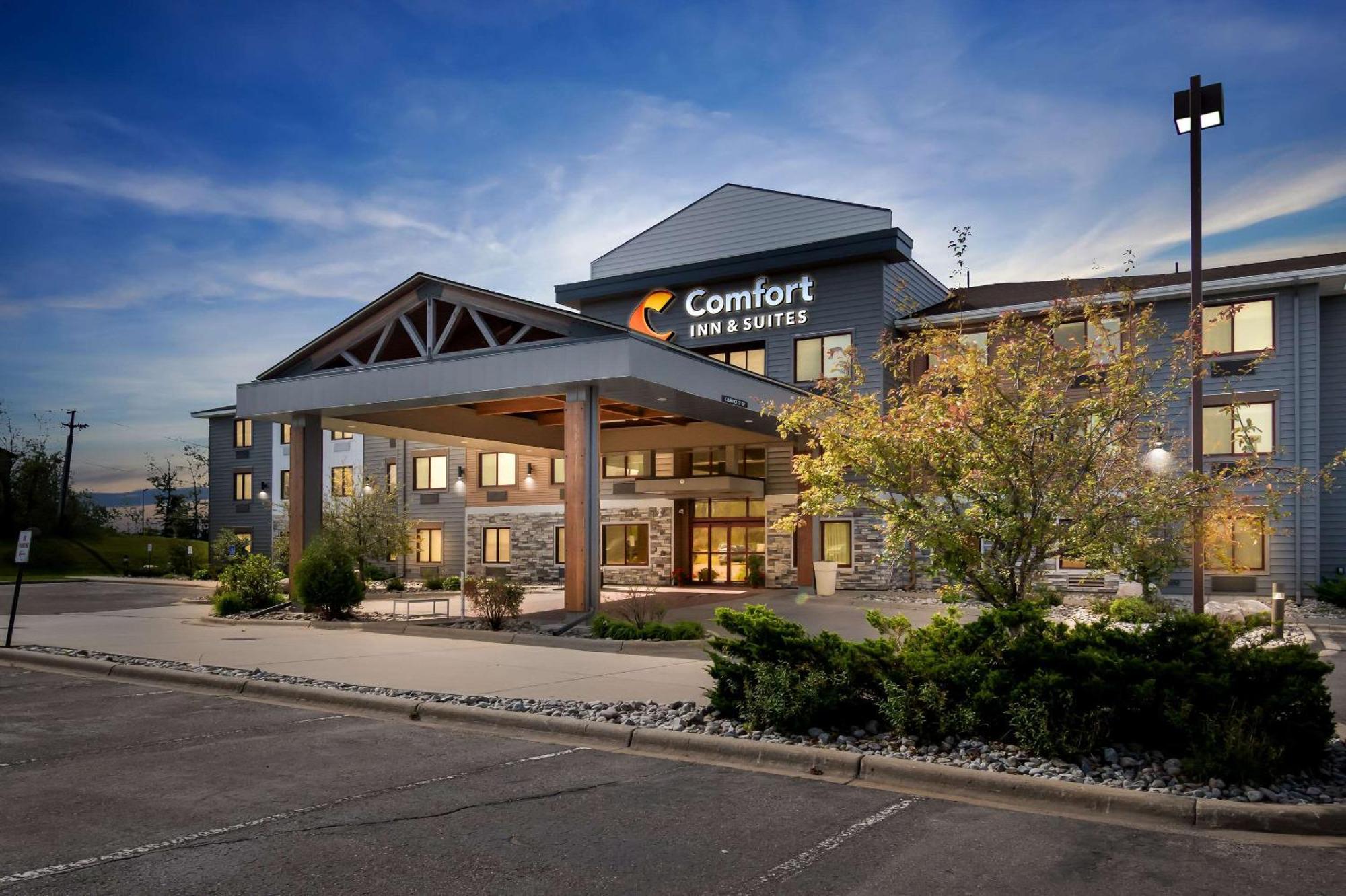 Comfort Inn & Suites Mountain Iron And Virginia Buitenkant foto