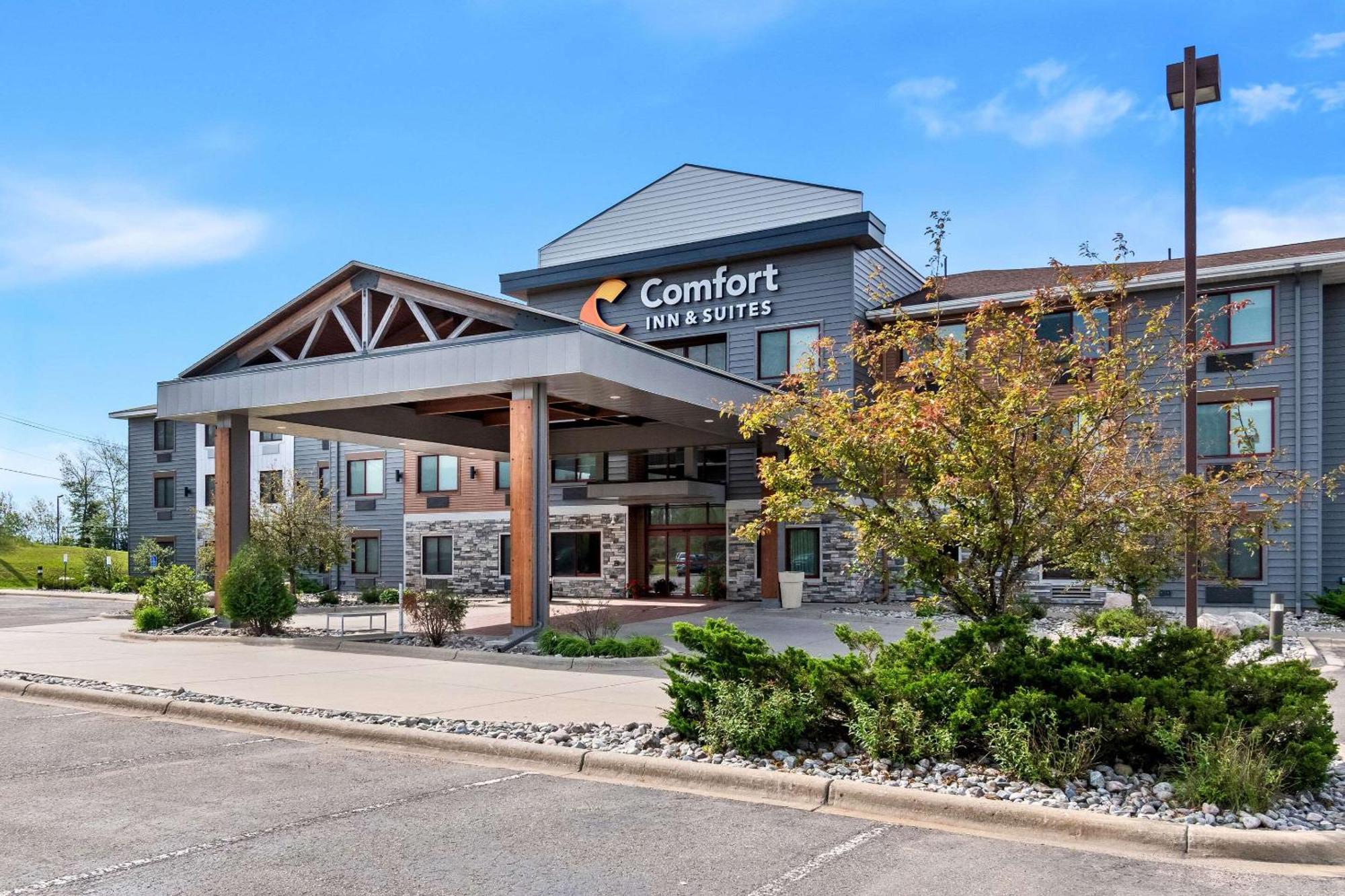 Comfort Inn & Suites Mountain Iron And Virginia Buitenkant foto