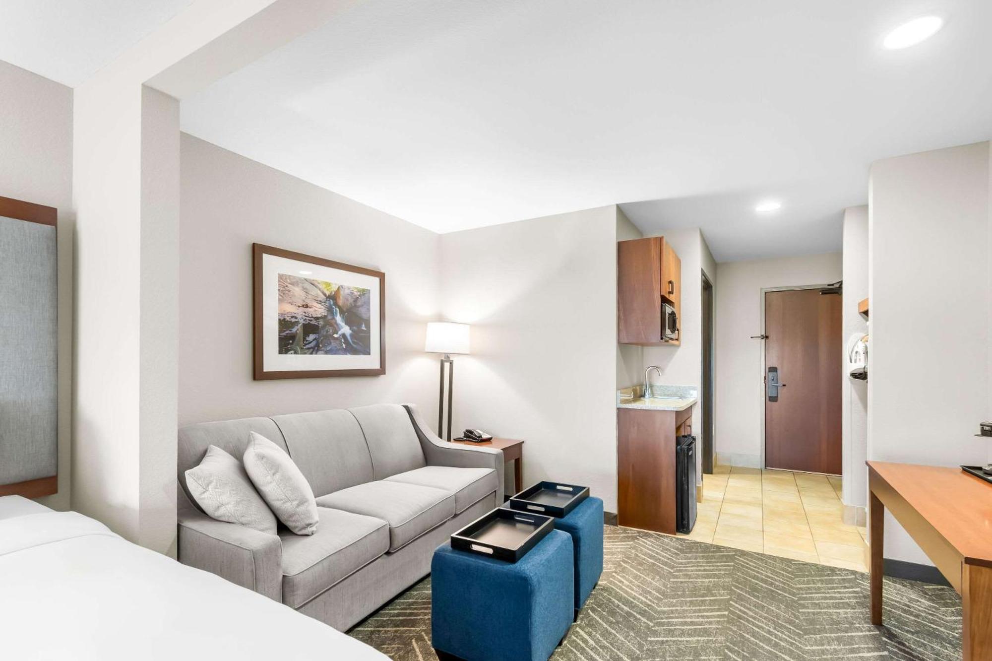 Comfort Inn & Suites Mountain Iron And Virginia Buitenkant foto