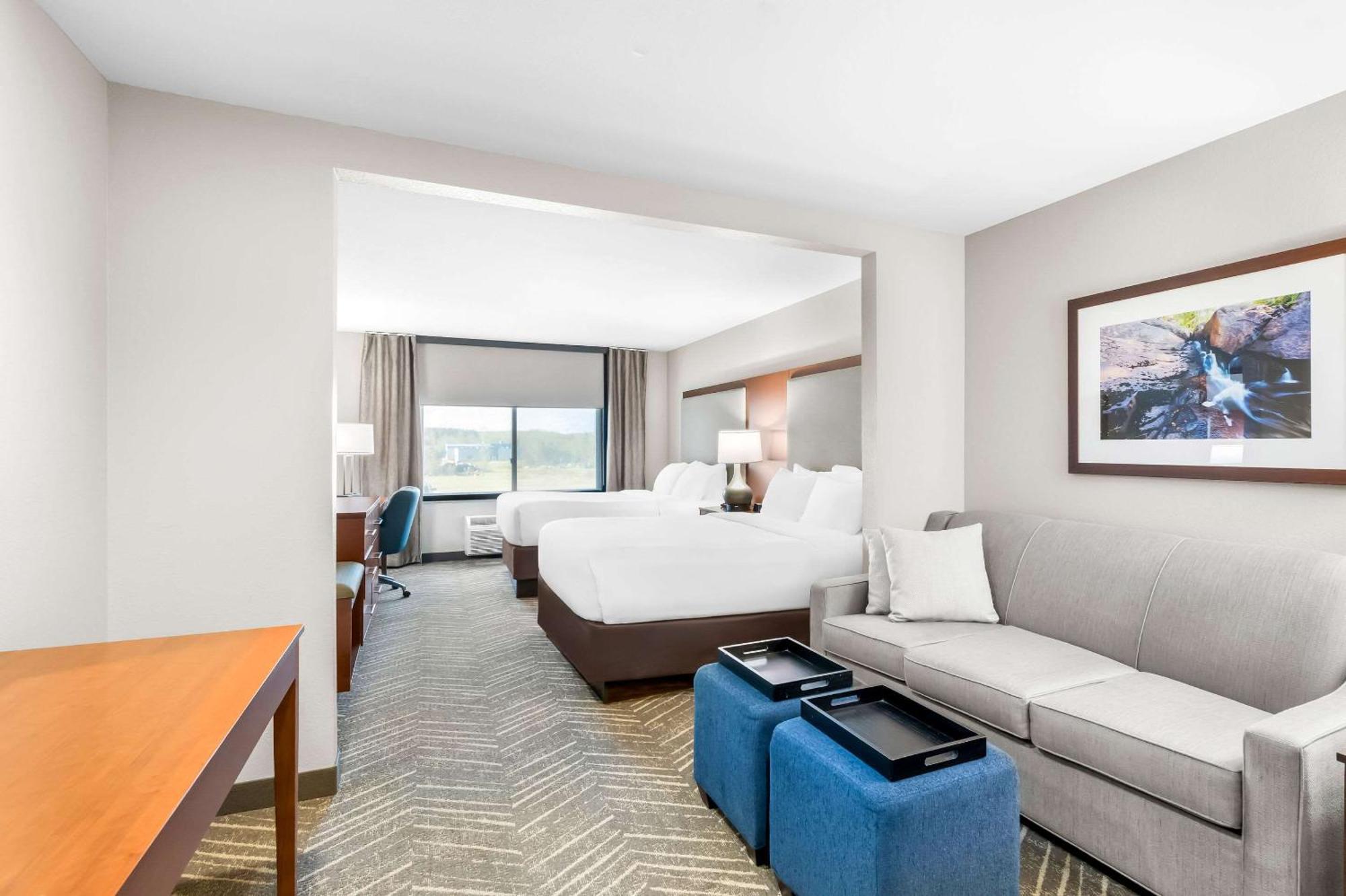 Comfort Inn & Suites Mountain Iron And Virginia Buitenkant foto